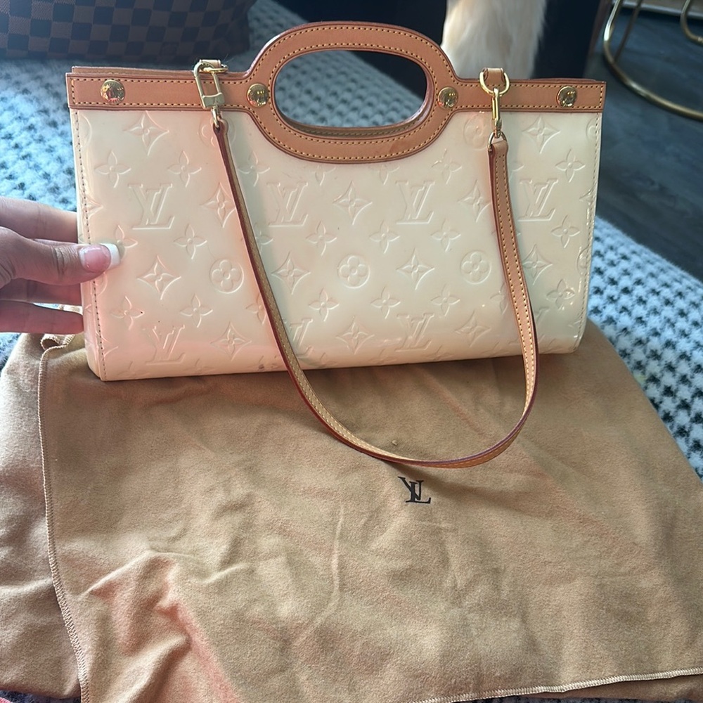 Louis Vuitton Cream and Tan Clutch